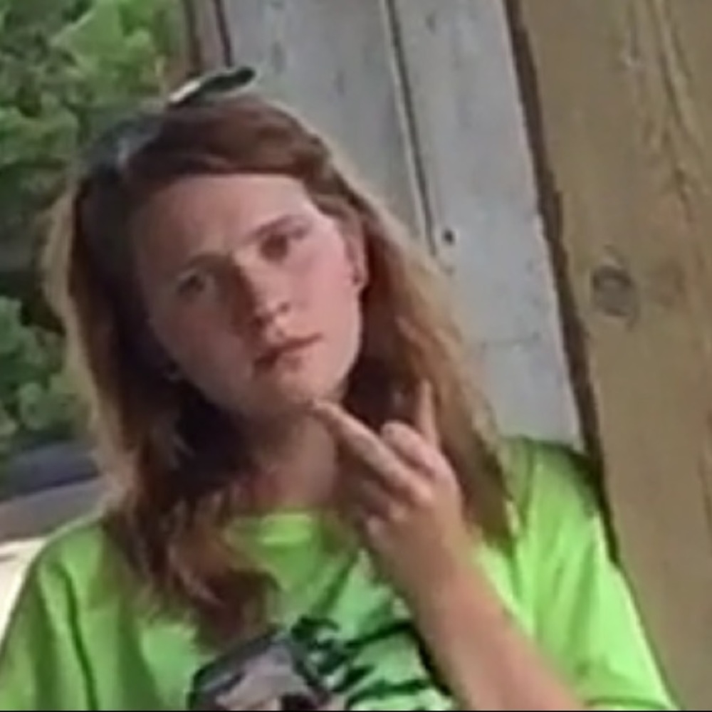 Meet your Posher, Mackenzie